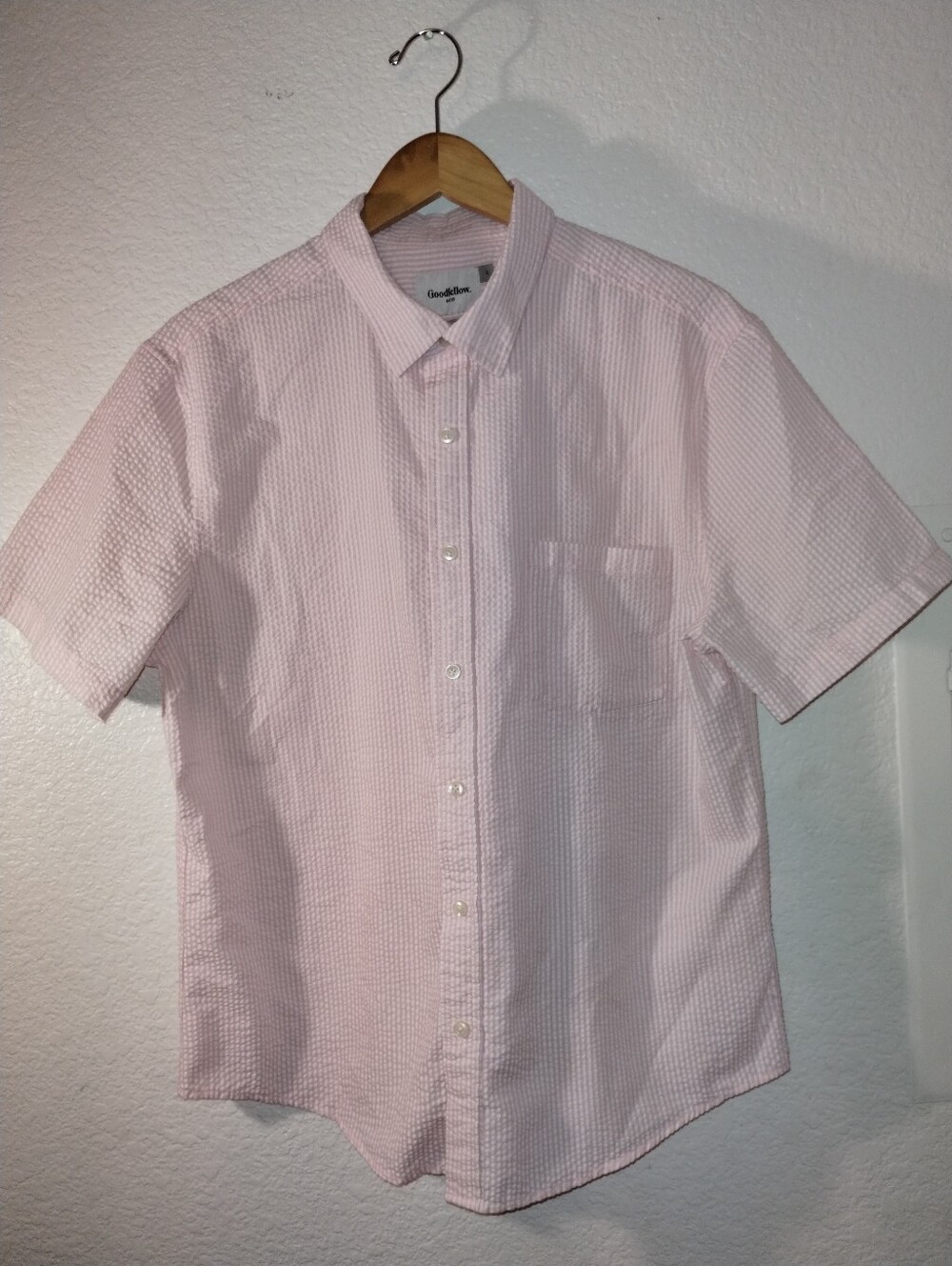 Goodfellow & Co Men's Light Pink Serrsucker S/S Button-Up Shirt sz Large